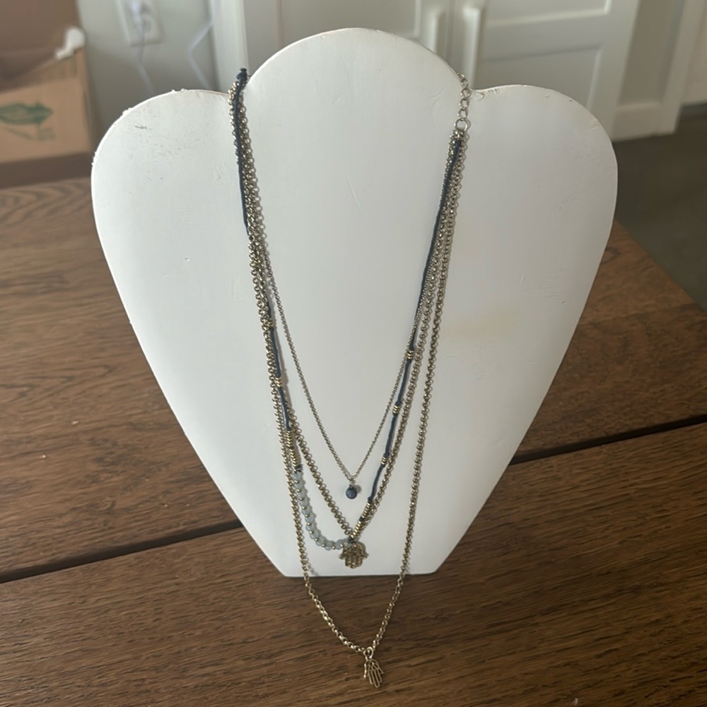 4 Layers NWOT Necklace